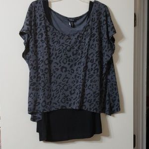 Torrid top. NWOT.